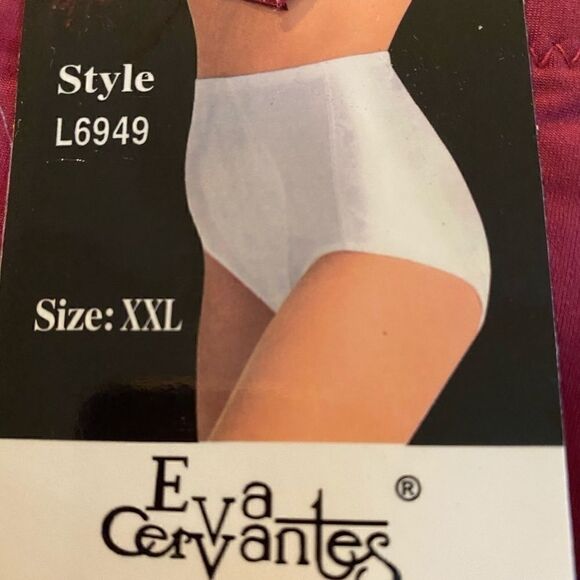 🥀Women’s Panties Briefs Eva Cervantes size: XXL - Picture 1 of 6